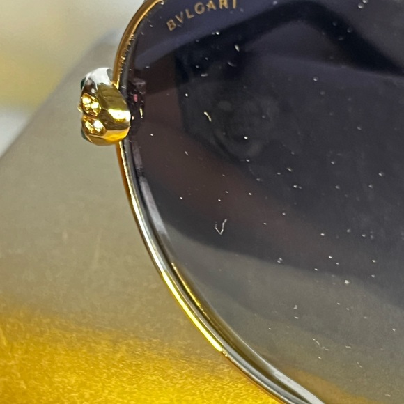 Authentic Bulgari sunglasses - Picture 4 of 8